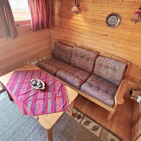 7 Person In Jarfjord Holiday home Karpbukt