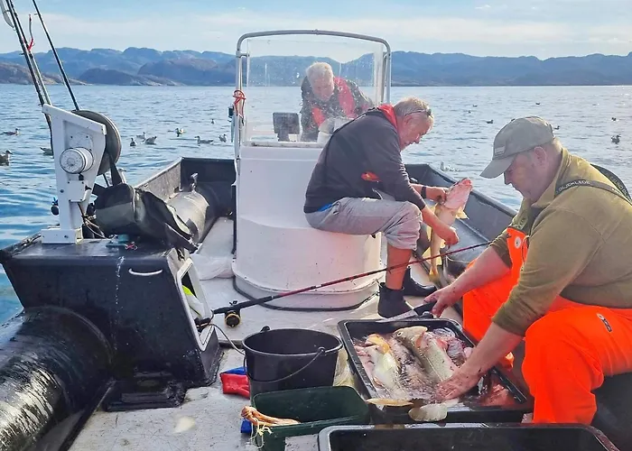 7 Person In Jarfjord-by Traum