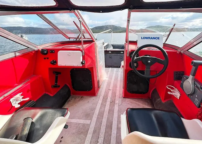 7 Person In Jarfjord-by Traum Karpbukt